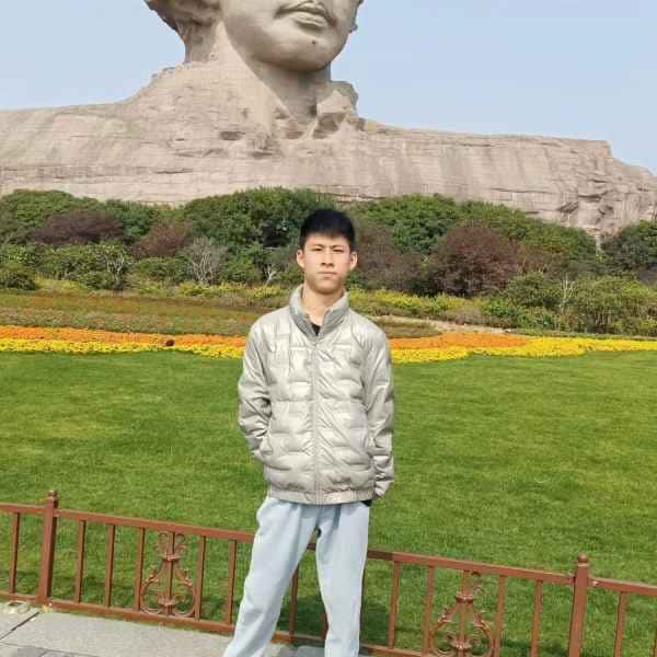 浙江22岁单身帅哥真诚找对象-徐州征婚相亲网