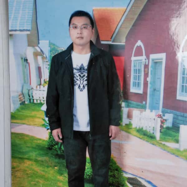 四川35岁单身帅哥真诚找对象-徐州征婚相亲网