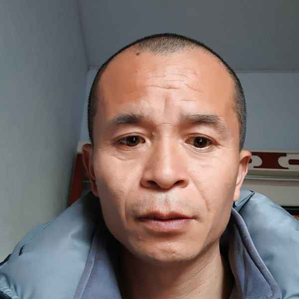 43岁岁河南单身帅哥 - 徐州吉缘网