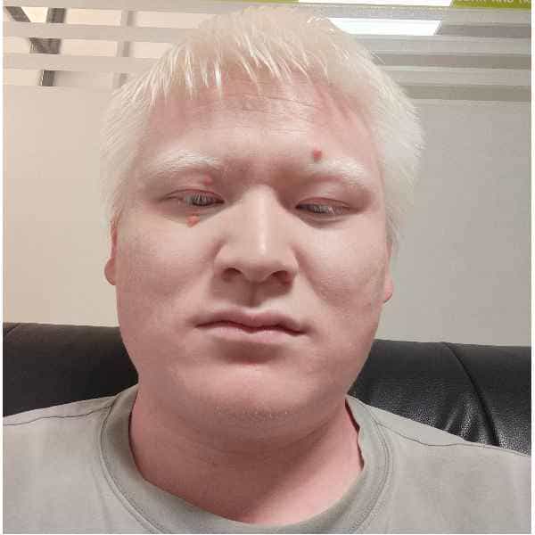 30岁岁安徽单身帅哥 - 徐州吉缘网