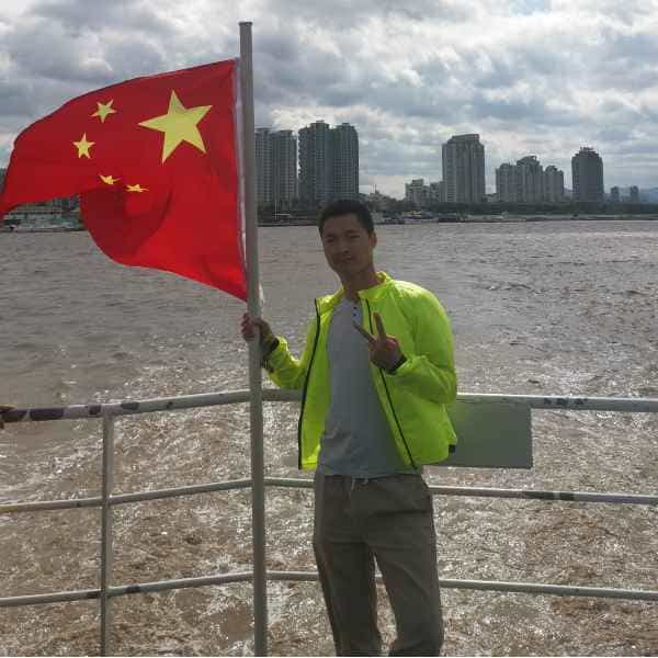31岁岁浙江单身帅哥 - 徐州吉缘网