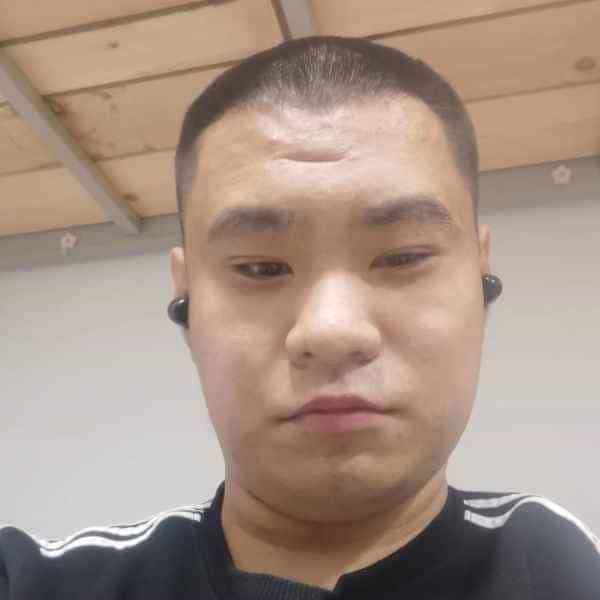 25岁岁山东单身帅哥 - 徐州吉缘网