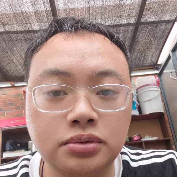 34岁岁江西单身帅哥 - 徐州吉缘网